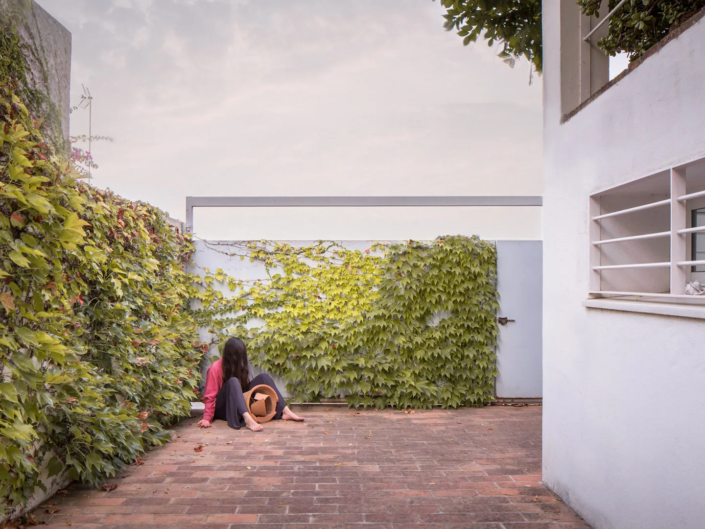 Casa Tomada - Clea Granados, escenógrafa. Jose Masterton