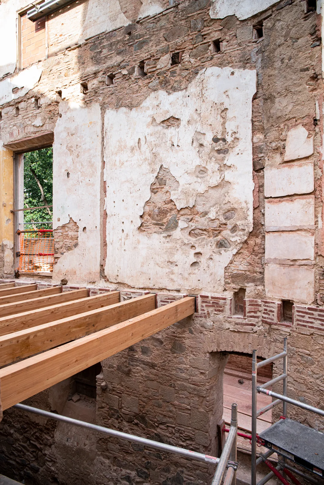 Renovation Marqués d'Alfarrás Palace. Jose Masterton