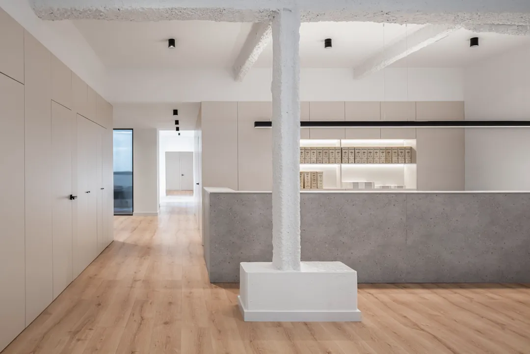 Office renovation in Badalona. Jose Masterton