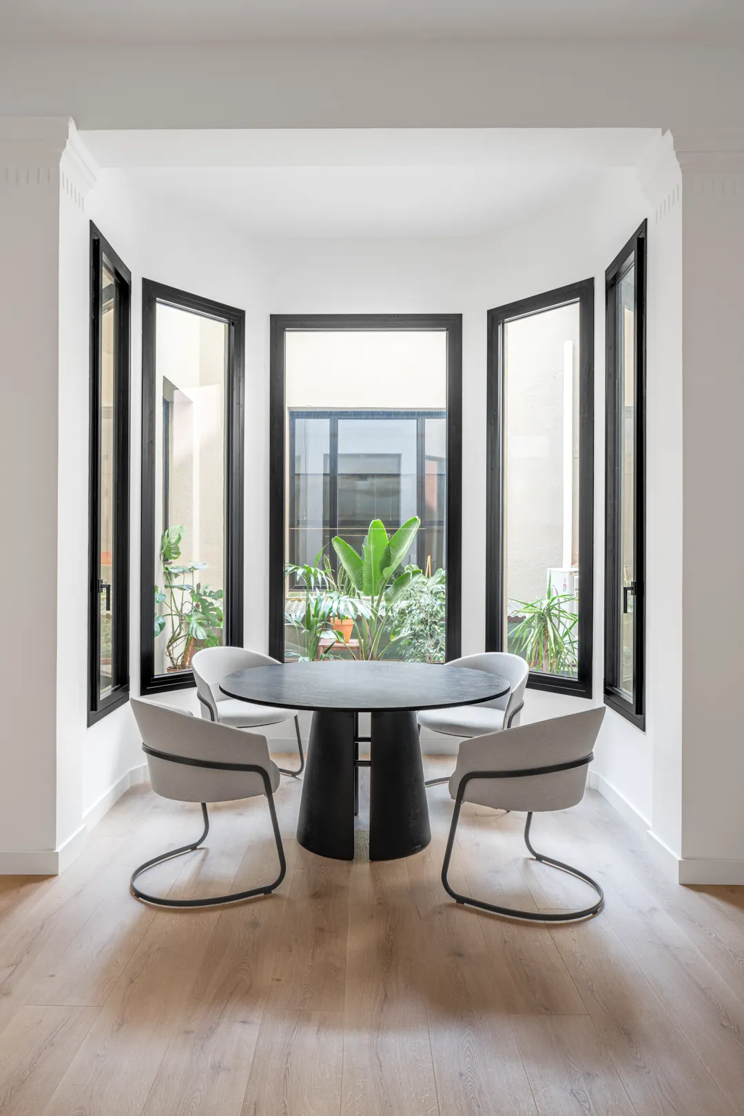 Office renovation in Badalona. Jose Masterton